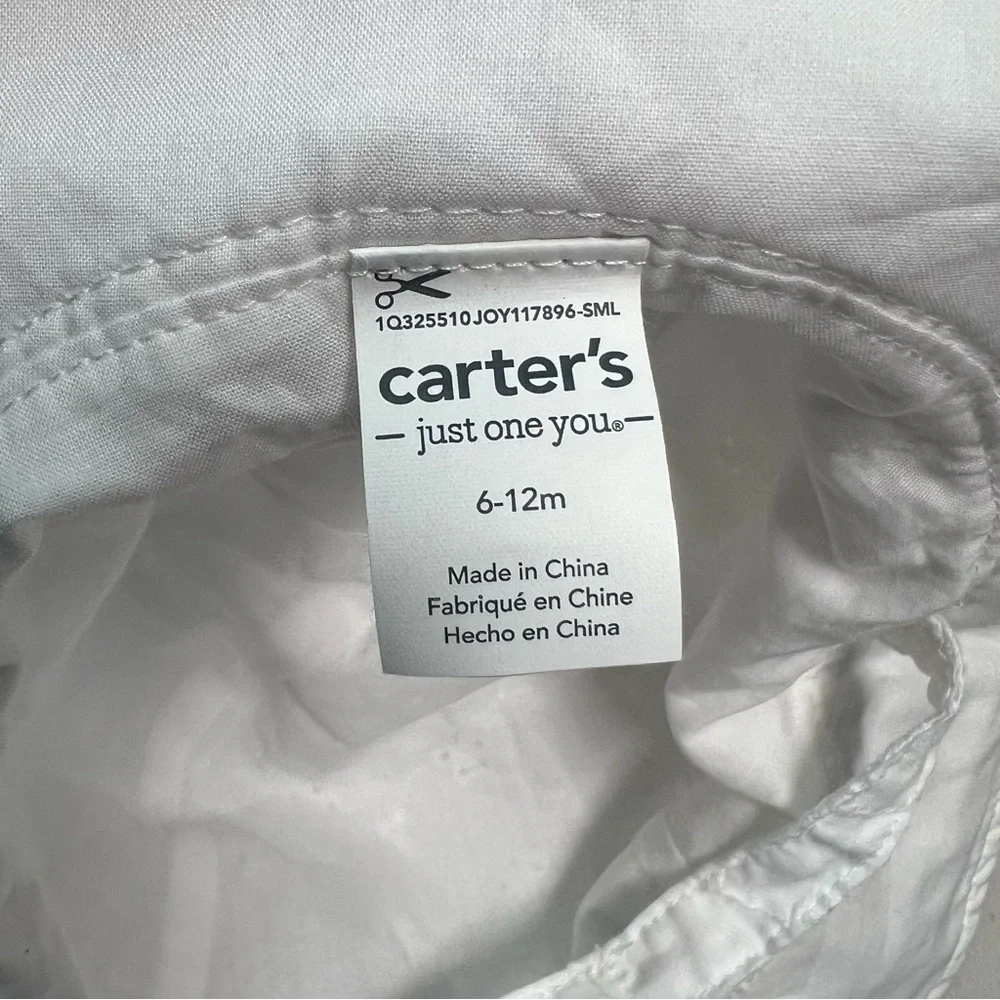 Carter’s Baby White Hat Size 6-12M